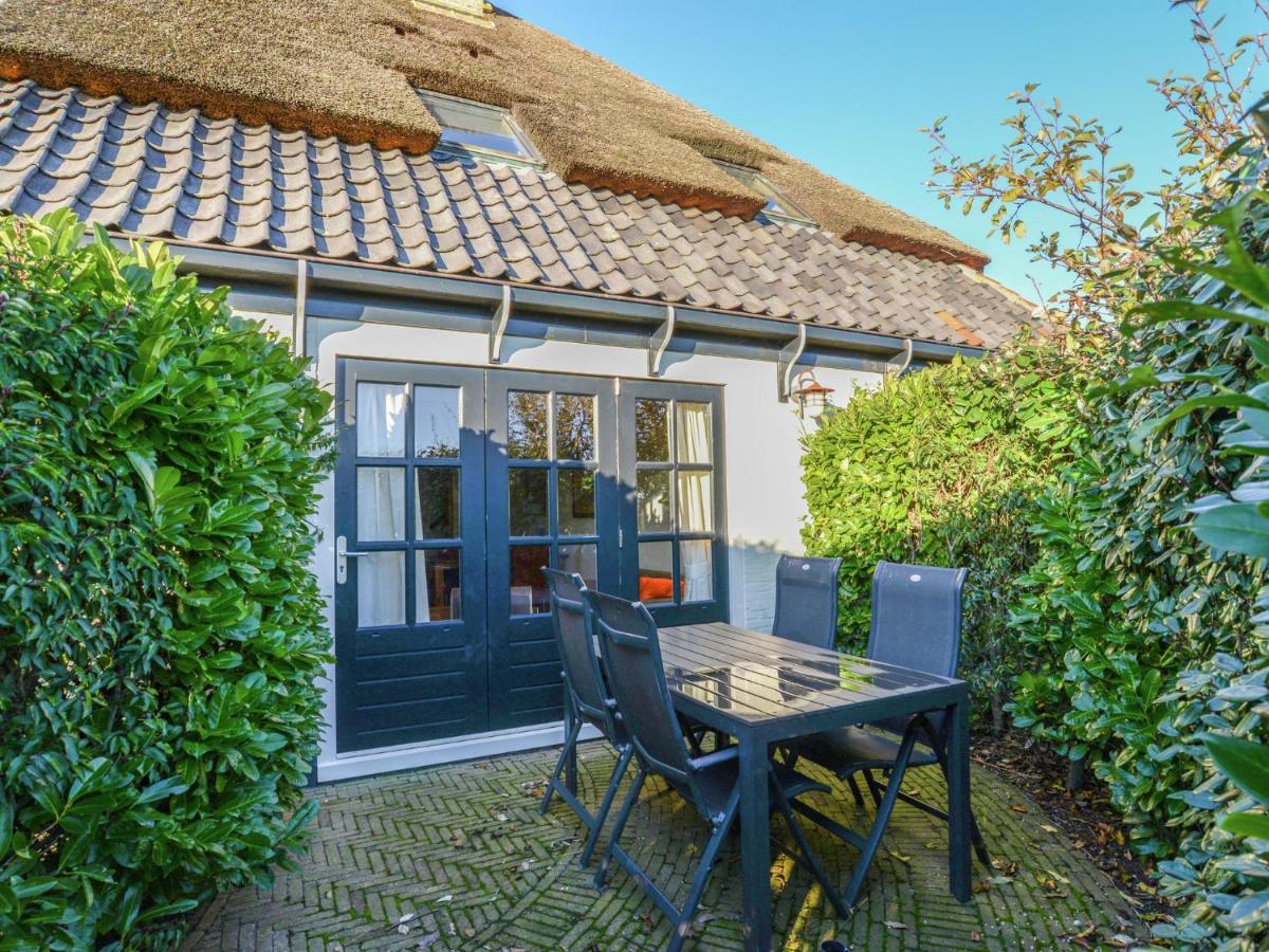 Charming Holiday Home In Texel Near Sea Oost  エクステリア 写真